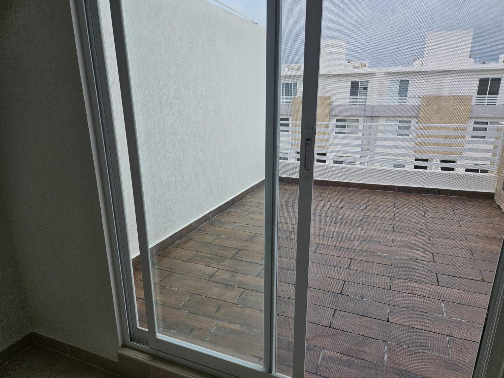Habitacion Con Bano Privado Y Terraza Propia Playacar Exterior photo